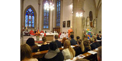 Firmung 2015 in Naumburg (Foto: Karl-Franz Thiede)